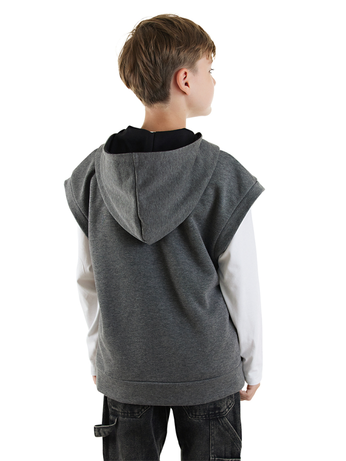 Erkek Çocuk Kapüşonlu Kolsuz Gri Sweatshirt - 2