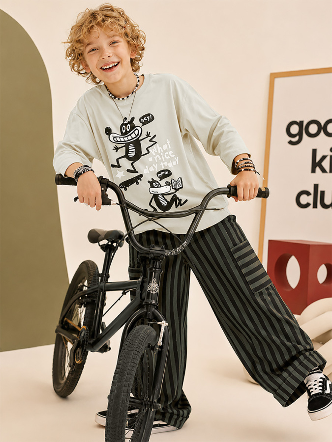 Erkek Çocuk Takım Oversize Tişört - Çizgili Dokuma Gabardin Pantolon (5-10 Yaş) - 6