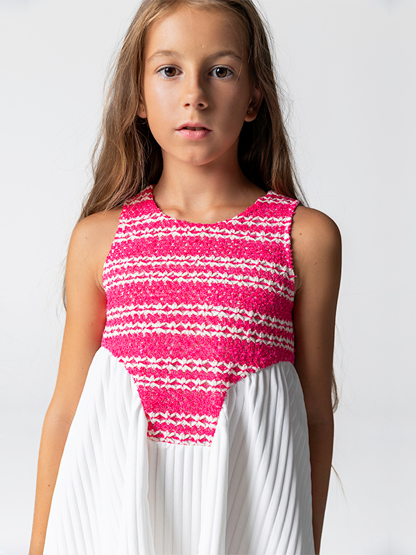 Göğsü İşlemeli Kolsuz Pileli Kız Çocuk Elbise - 3