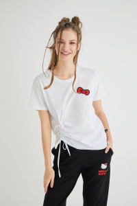 Lisanslı Baskılı Beyaz Tişört Regular Fit - Hello Kitty