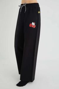 Lisanslı Baskılı Kadın Likralı Bol Eşofman Altı - Hello Kitty