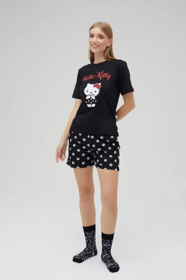 Lisanslı Baskılı Kısa Kollu Şortlu Pijama Takımı - 4
