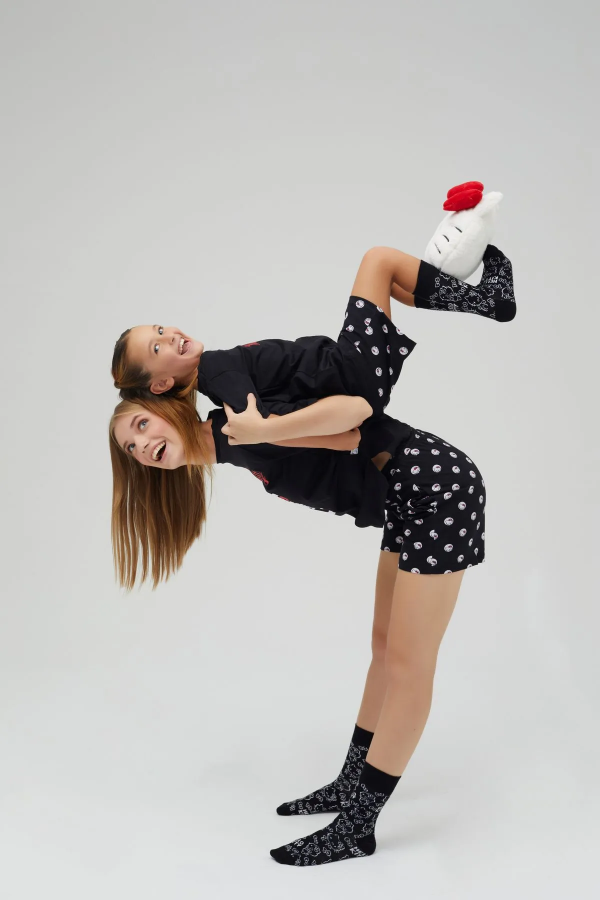 Lisanslı Baskılı Kısa Kollu Şortlu Pijama Takımı - 3