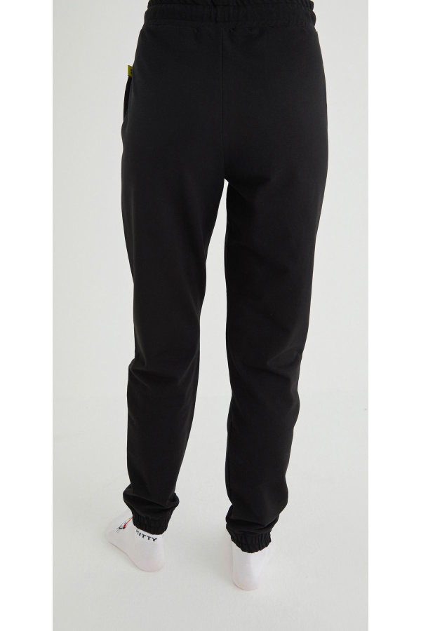 Lisanslı Baskılı Siyah Pamuk Likralı Eşofman Altı - 4