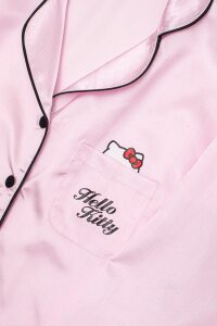 Lisanslı Düğmeli Saten Pantolonlu Pijama Takımı - 2