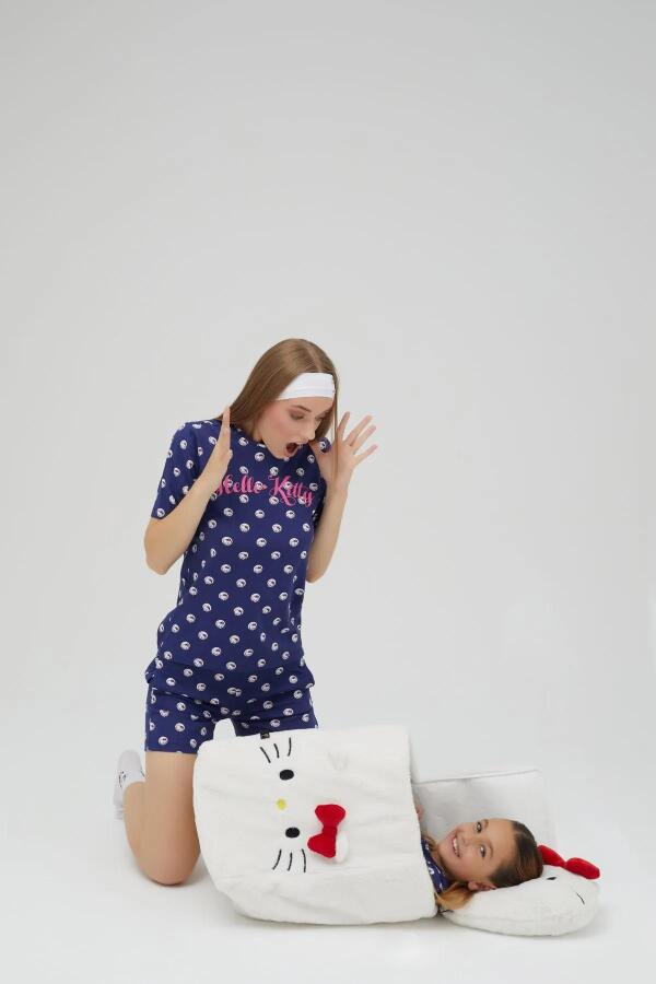 Lisanslı Kısa Kollu Şortlu Lacivert Pijama Takımı - 4