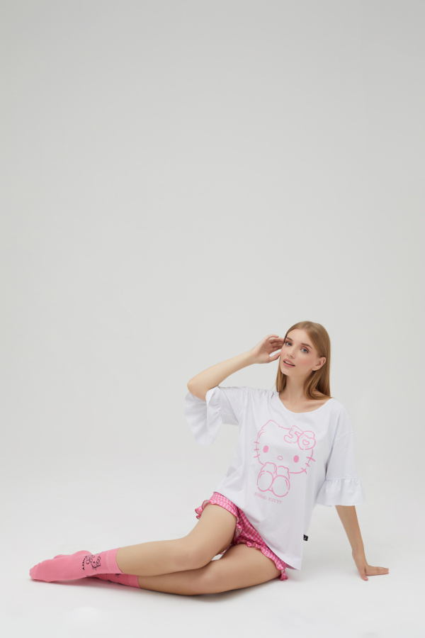 Lisanslı Şortlu Kısa Kol Pijama Takımı - 4