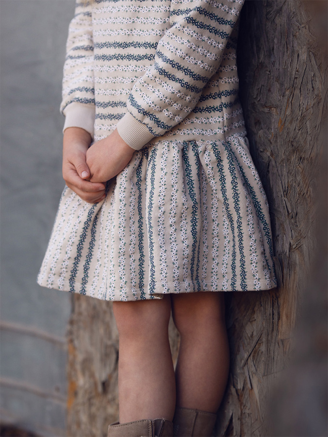 Organik Bej Lacivert Uzun Kollu Kız Çocuk Elbise - 4