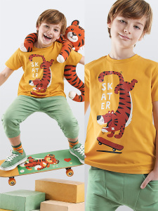 Skater Erkek Çocuk T-shirt Kapri Şort Takım - Denokids